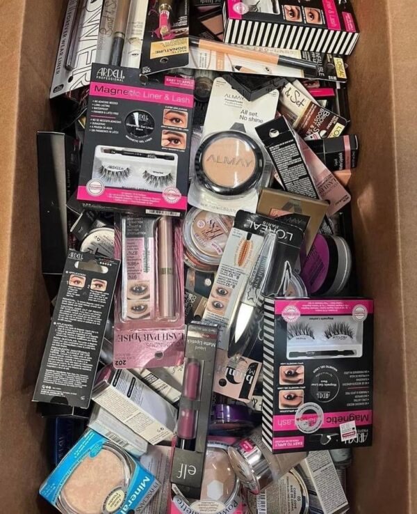 Cosmetic pallets - Image 7