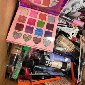 Buy Cosmetic pallets